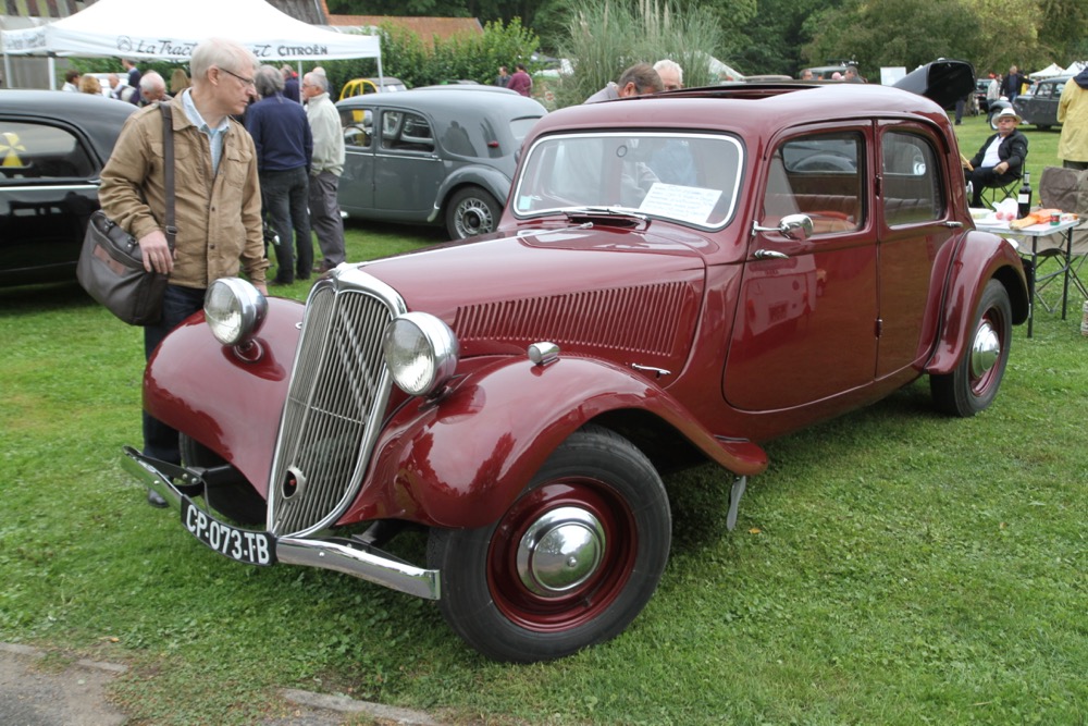 Citro-Retro : 60 ans de la DS à Haisnes lez la Bassée 13/09/2015 IMG_4631