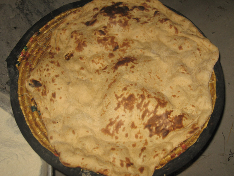 طريقة | الخبز ع الطابون من التراث الشعبي الفلسطيني العريق 8