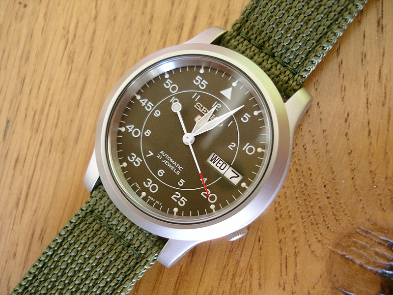 Seiko 5 Military Nylon 03