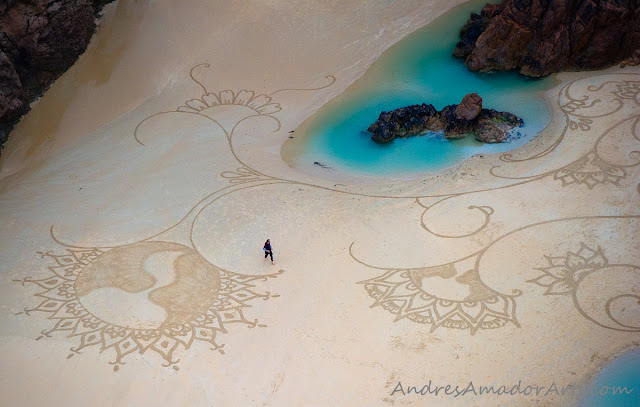 Impermanent Sand Paintings by Andres Amador 111030-Jersey_Beach_Art_04