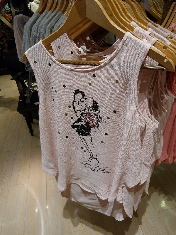 MERCHANDISING - Le novità dei negozi - 6 - Disneyland-Paris-Collection-Minnie-Mode-12-e1462866080648