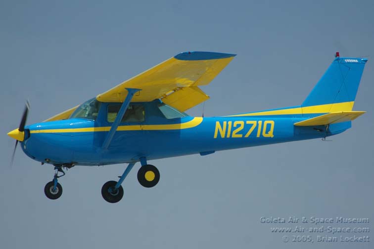 Imágenes numeradas. - Página 12 DSC_2783-Cessna-150L-N1271Q-cn15072571-left-front-landing-l