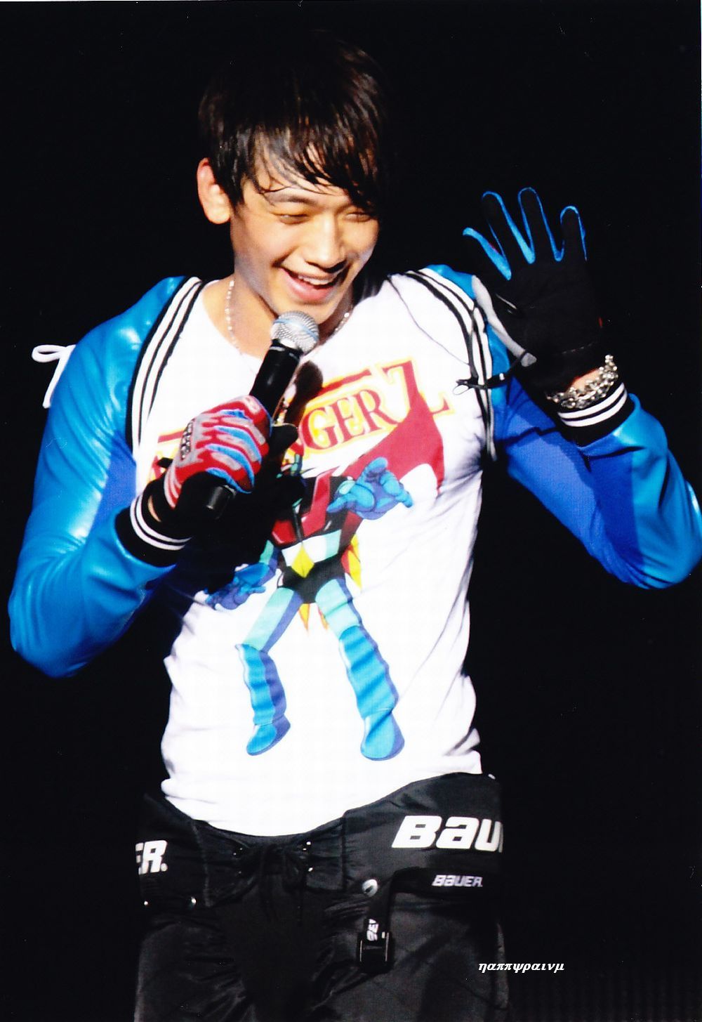 Rain's Zepp LOVE TOUR 2010 - Photos 8%283%29