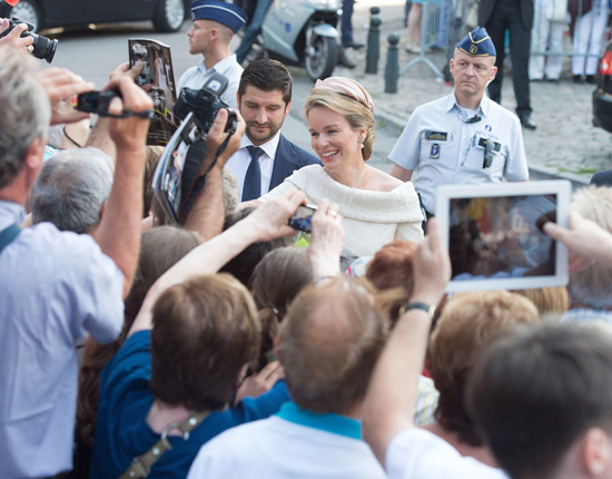 INVESTIDURA DE FELIPE Y MATHILDE COMO REYES DE BÉLGICA - Página 10 Felicitaciones-1-z