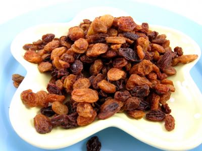 [jeu] Association d'idees en image - Page 6 68410-raisins-secs