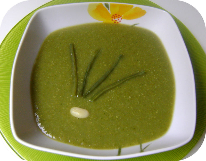  طريقة عمل شوربة حرق الدهون Soupe_de_Haricots_verts_t.800