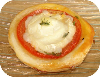 Apéritifs    Feuillete_Tomate_chevre_Assiette_2_t