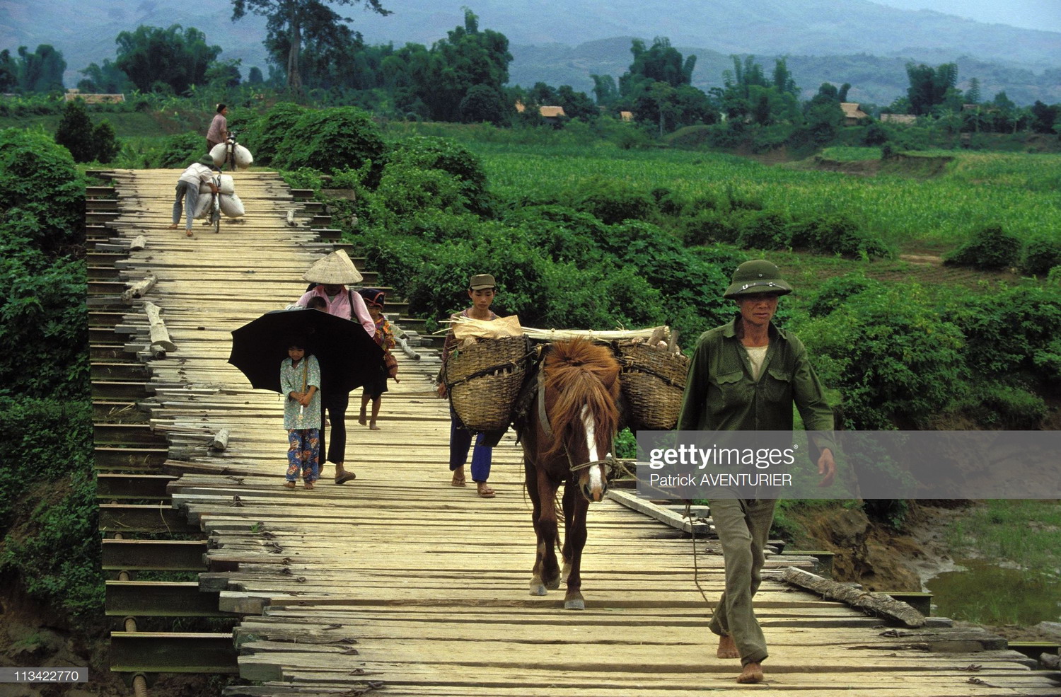 Những hình ảnh khó quên Điện Biên Phủ năm 1994 Dien-Bien-Phu-1994-11