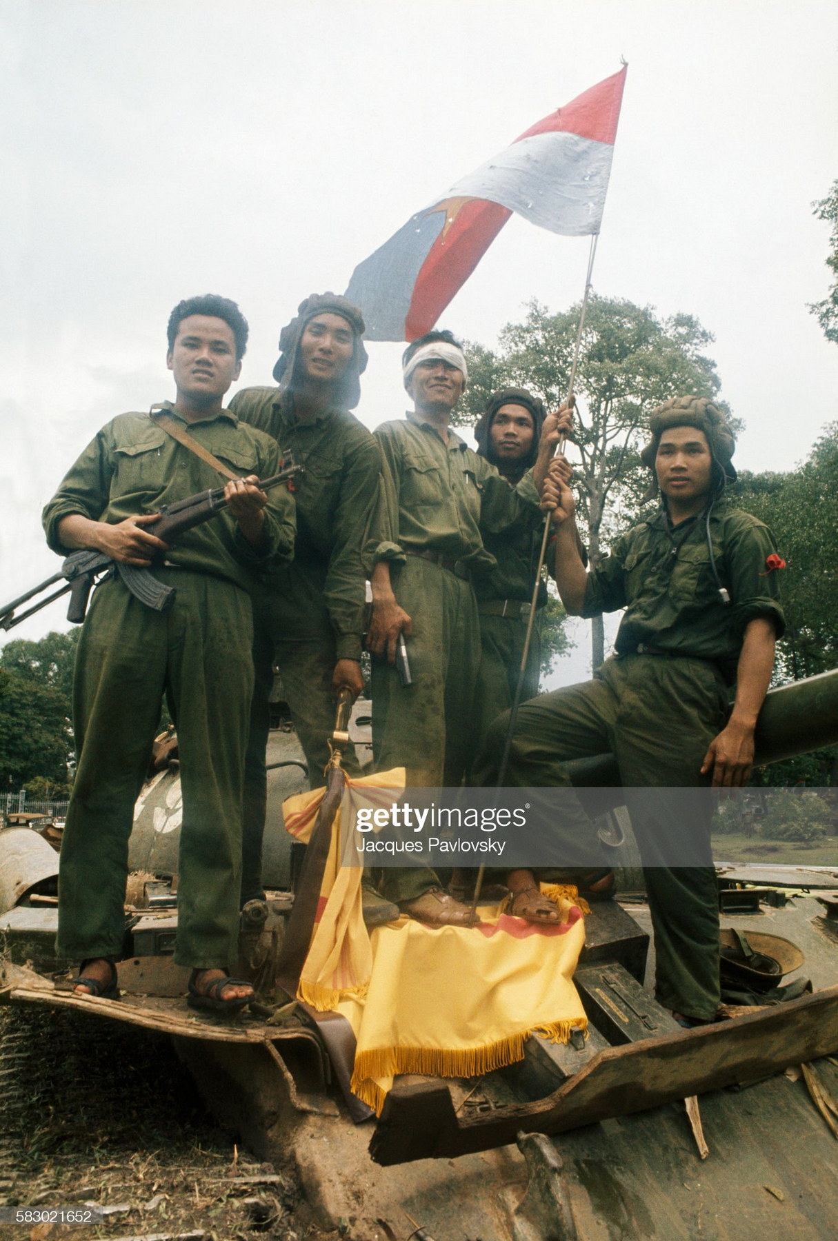 Hình ảnh Sài Gòn ngày giải phóng 30/4/1975 dưới ống kính Jacques Pavlovsky Saigon-30-4-1975-Jacques-Pavlovsky-17
