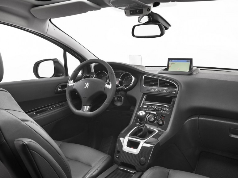 2013 - [Peugeot] 5008 Restylé [T87] - Page 2 6272025