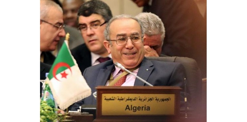 Le ministre des AE, Ramtane Lamamra : Les propos de Hollande sont "une moins value" dans les relations algéro-françaises 6786145-boutade-de-hollande-une-moins-value-pour-les-liens-franco-algeriens-selon-alger