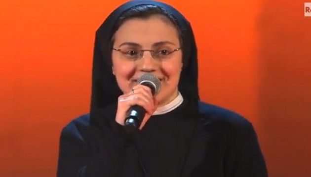 Une religieuse à "The Voice" en Italie - Page 6 6061395416150