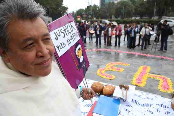 Ayotzinapa: El Día de la Indignación (Fotos y vídeos) 26MisaEstela