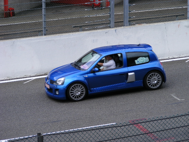 [Photos] World Series by Renault à Spa (B) Sam. 1 Mai 2010 DSCF0121