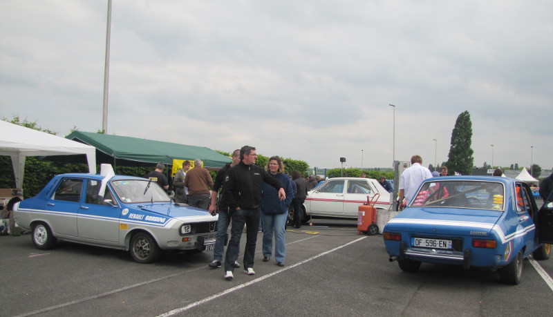 Classic Days 2014. Magny-Cours - Page 8 P01