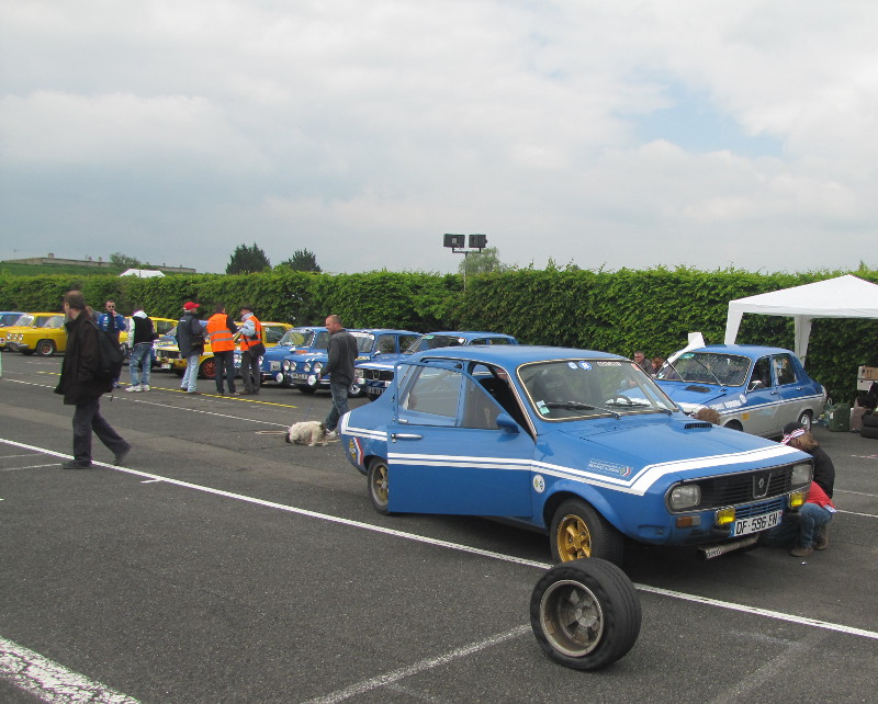 Classic Days 2014. Magny-Cours - Page 8 P03