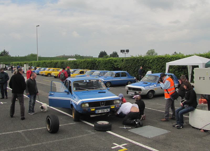 Classic Days 2014. Magny-Cours - Page 8 P09