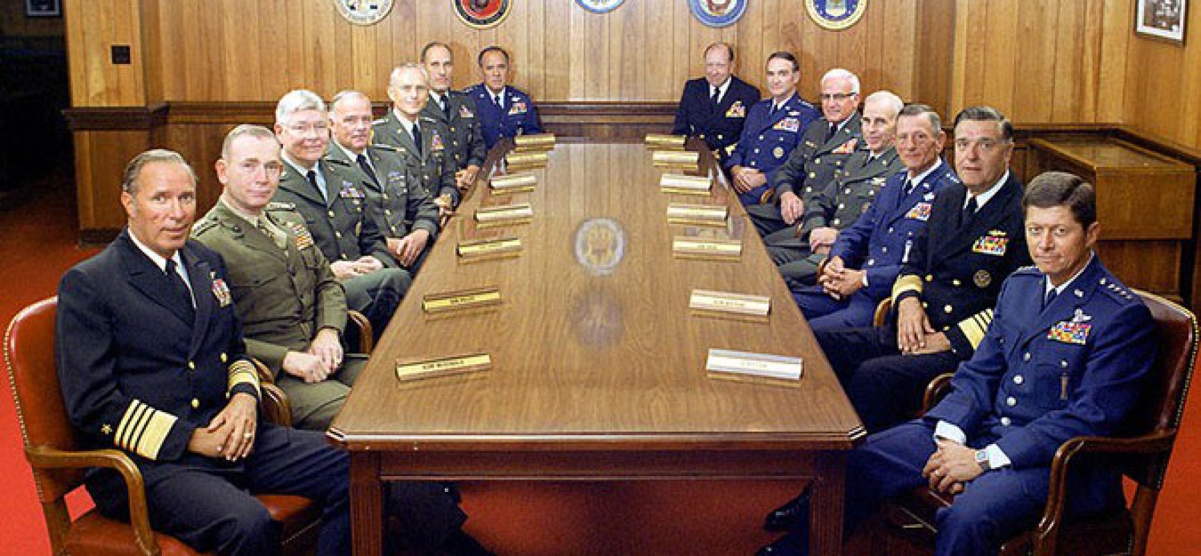  Actualités aux USA - Page 9 Us_joint_chiefs_of_staff_jul_1983-1728x800_c