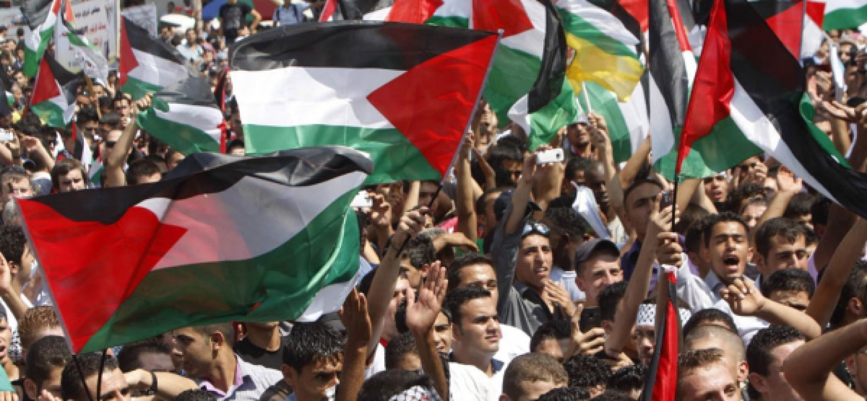 PALESTINE  - Page 4 Les-palestiniens-ont-manifeste-hier-dans-plusieurs-villes-cisjordanie-1728x800_c