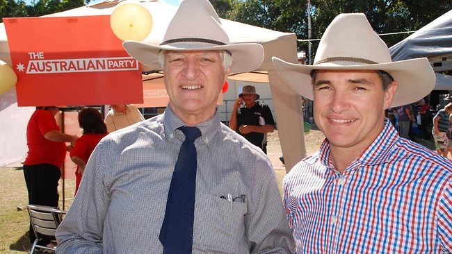 Pfffffffffffff 275004-federal-independent-mp-bob-katter-with-his-son-robbie