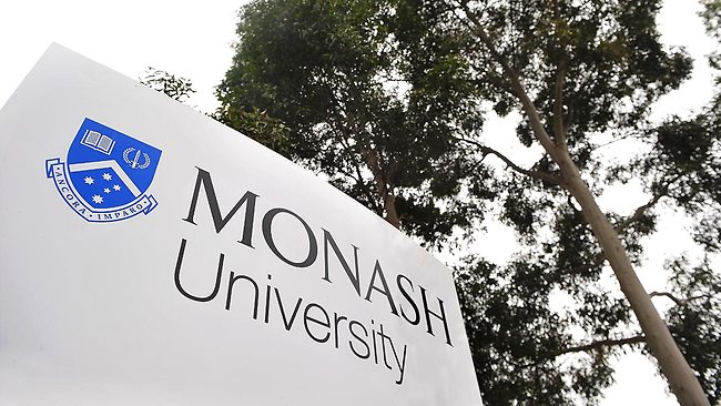 Université Monash d'Australie offre un certain nombre de programmes de bourses pour les étudiants internationaux dans toutes les spécialités: médecine, pharmacie, économie, ingénierie etc 058749-monash-university