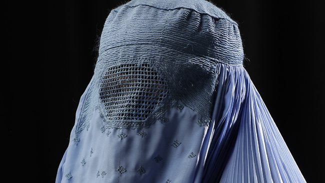 الحجاب افر 325198-burqa