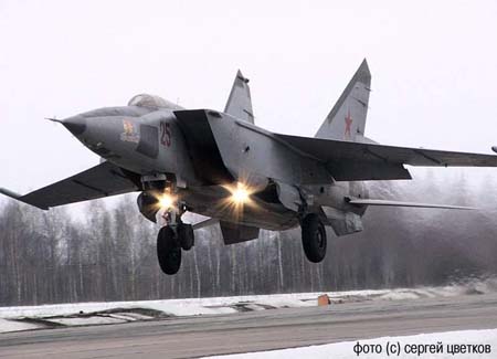 جنگنده f4 MiG25PD