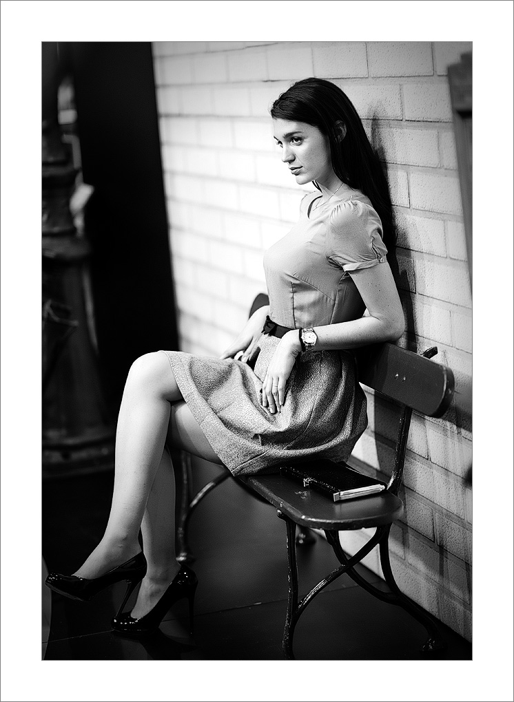 Miss Sony (salon de la photo 2011) + (ajout 18/10/11) RB0_8293_BW