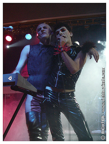 PHOTOS DU FESTIVAL WAVE-GOTIK-TREFFEN RICHTER-WGT2009-Specimen2