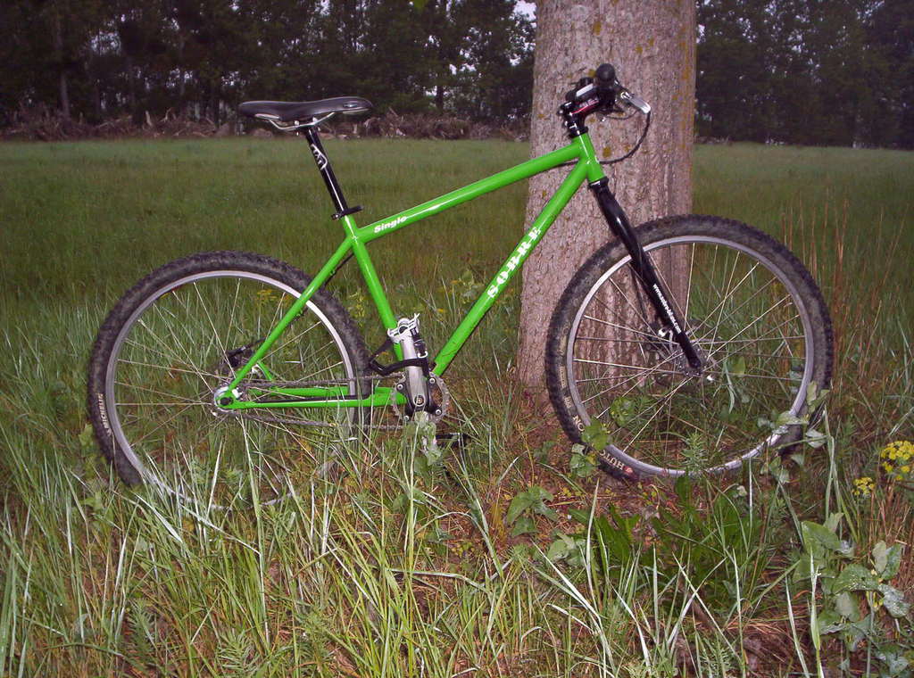 Un VTT électrique à bon prix............. Sobre