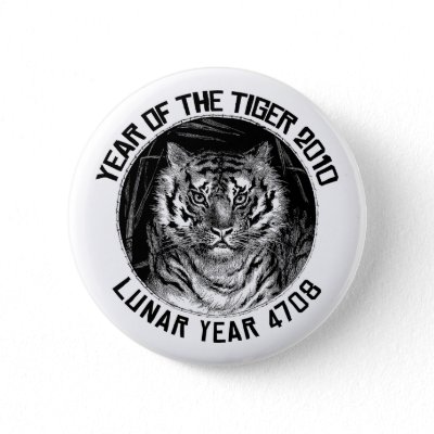 compter avec des images - Page 40 Lunar_year_4708_year_of_the_tiger_2010_button-p145622570415698336t5sj_400