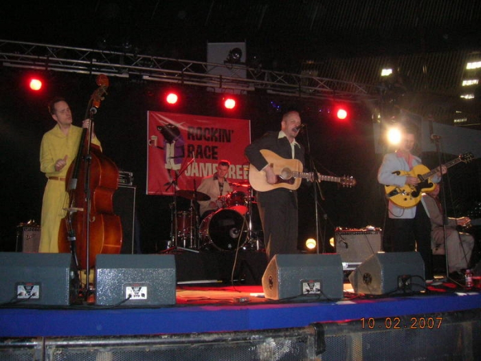 The Barnshakers 1260250107barn