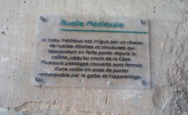 LIEUX INSOLITES,ORIGINAUX,MÉCONNUS en France DSC00057