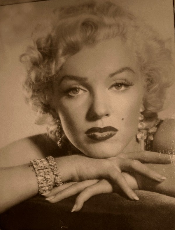 Maryline Monroe images rares 0eed7250