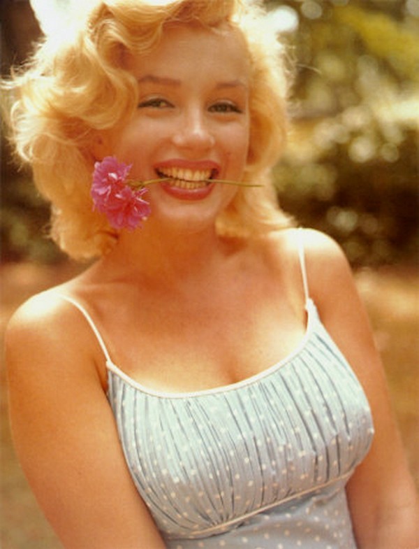 Maryline Monroe images rares C3ef96a1