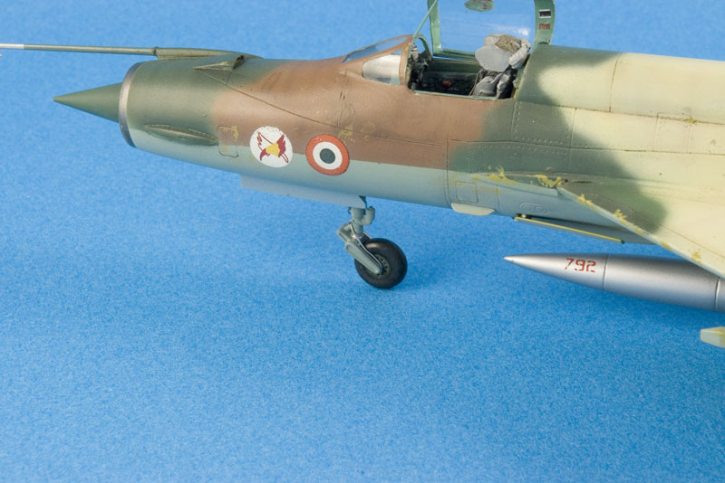 [OEZ] 1/48 - Mikoyan-Gourevitch Mig-21 Fishbed  - Page 2 Mig49