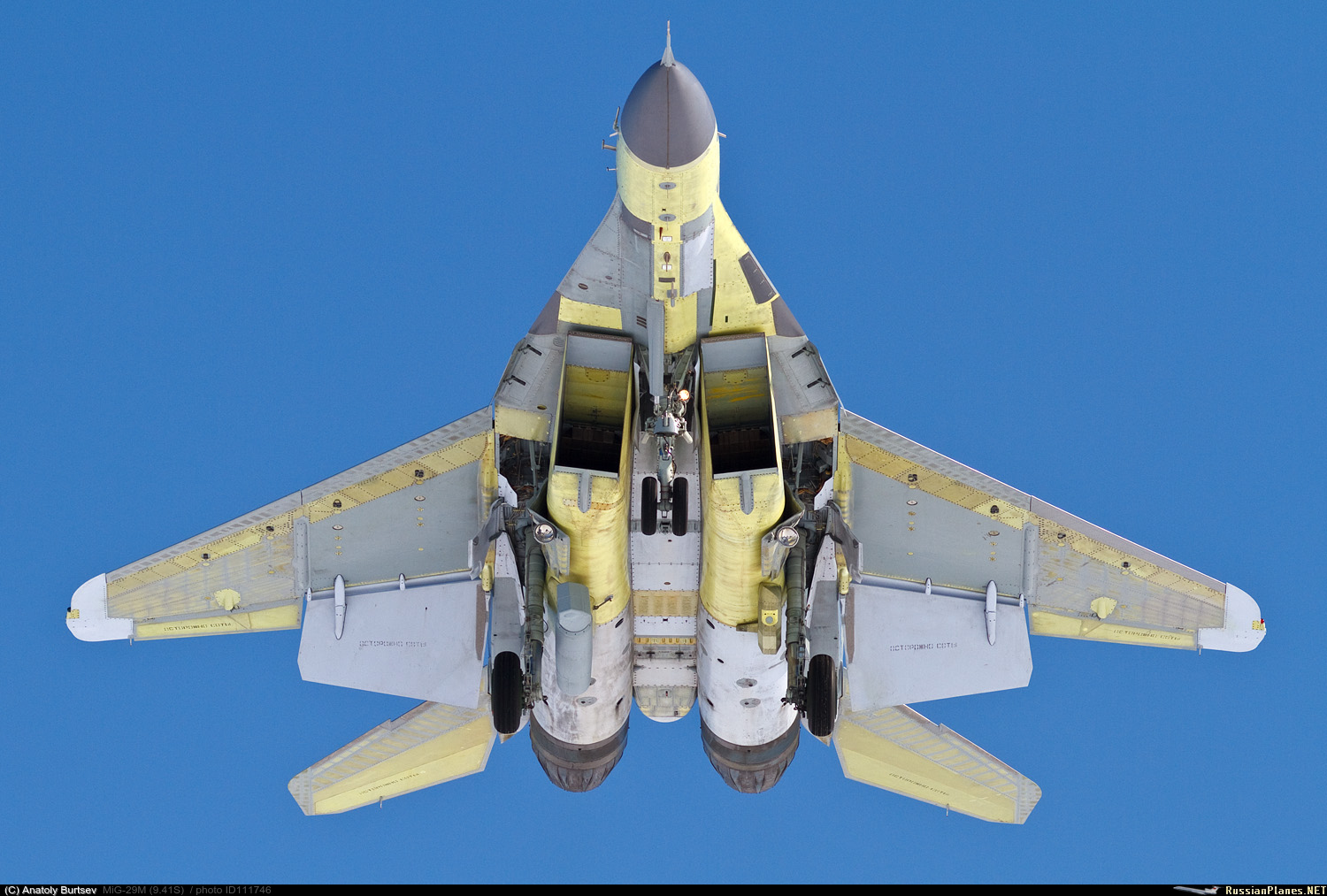 MiG-29/ΜiG-35 Fulcrum: News - Page 11 111746