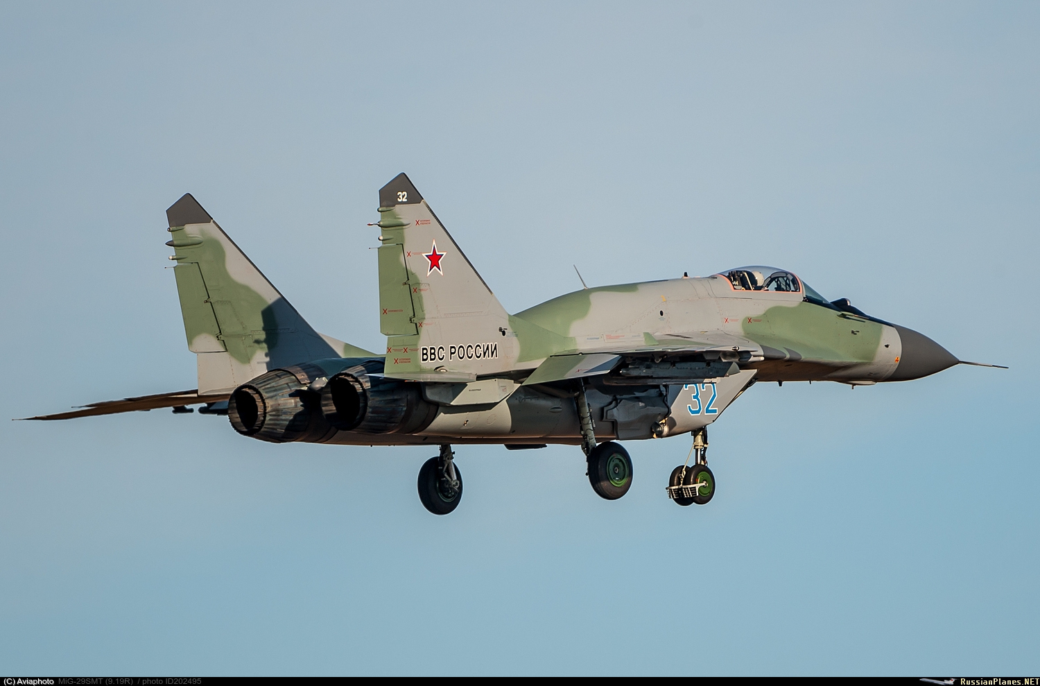 MiG-29/ΜiG-35 Fulcrum: News - Page 27 202495
