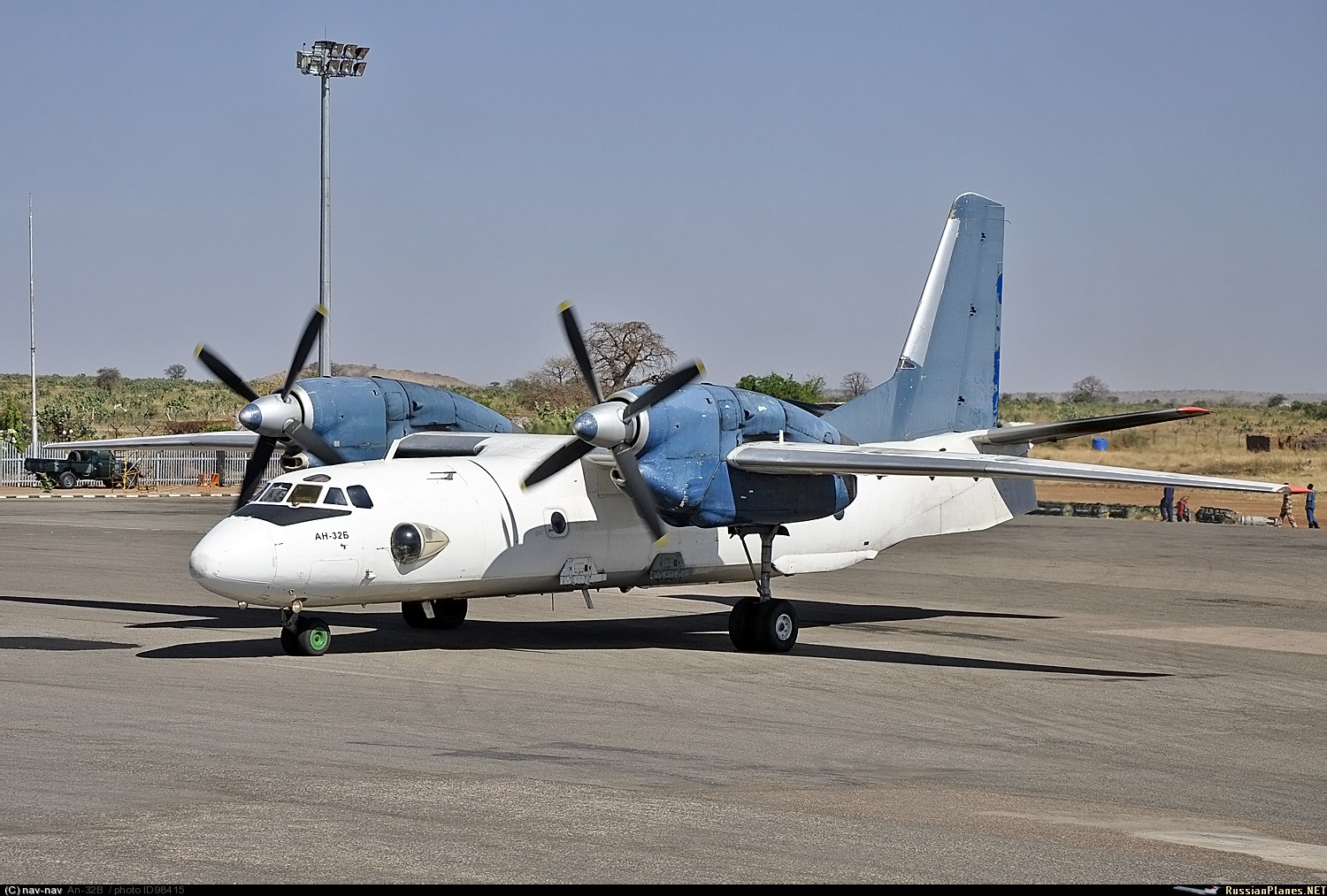 طائرات السودان المدنية والعسكرية 098415