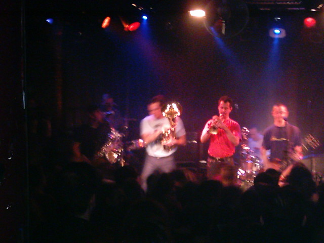 concert ska d'adieu de ya basta à la maroquinerie 4