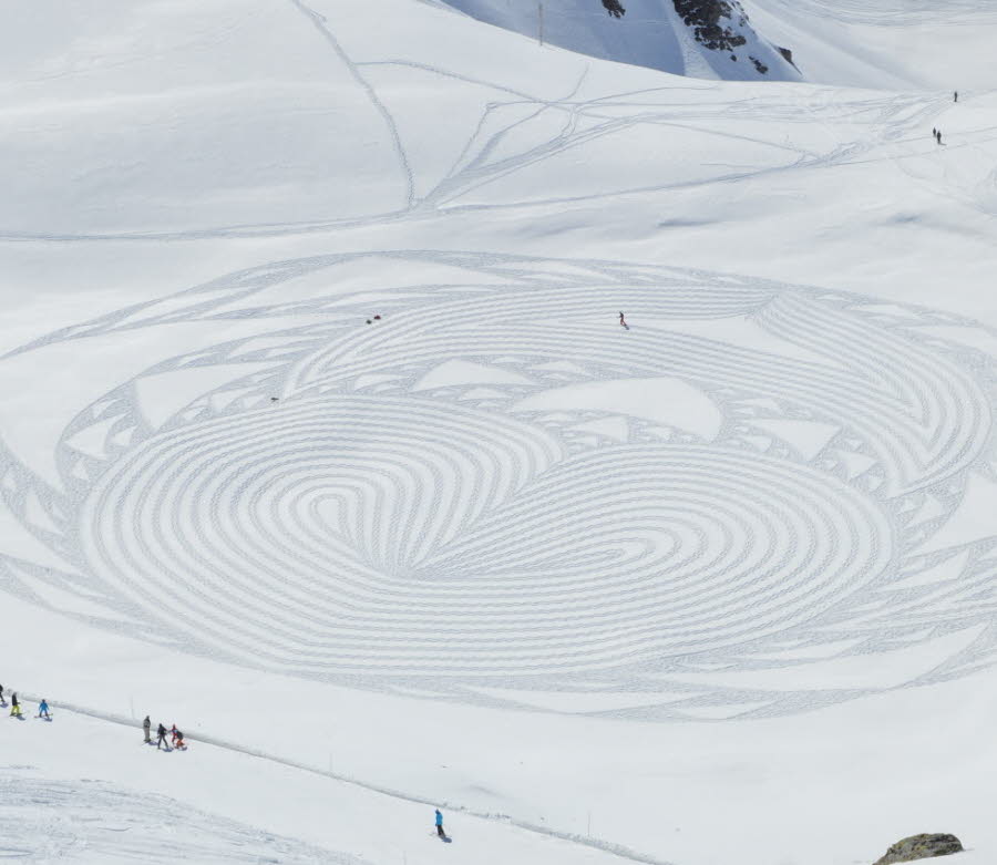 vous le connaissiez déjà Le-dernier-snowlandscape-sur-neige-de-simon-beck-pour-cette-saison-1461178858