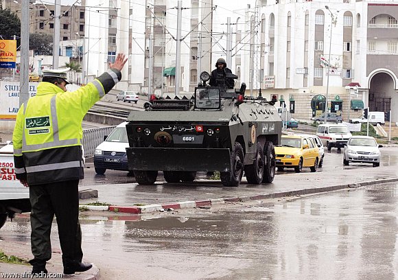 تونس: اقالة وزير الداخليه وتشكيل لجنة تحقيق في التجوزات الامنيه والحكوميه  779295293150