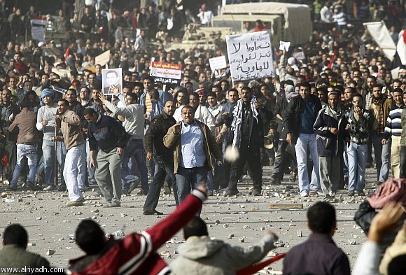 شاهد اجمل صور من ايام غضب الشعب المصري في ميدان التحرير  258027814328