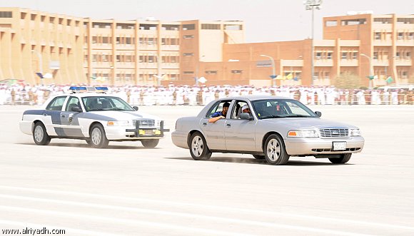 صور تخرج "العين الساهرة" السعودية  140380703774