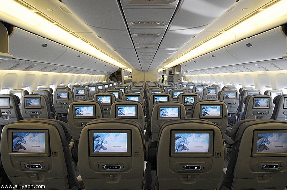 تدشين اول طائرة B777-300ER للخطوط السعودية 312351269373