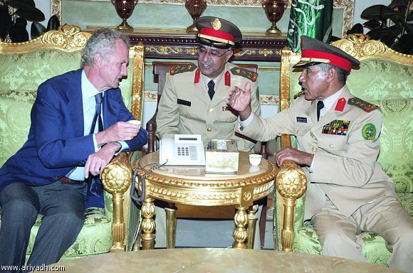 اتفاق على صفقة دبابات ليوبارد بين وزير الدفاع السعودي والاسباني 775091933318