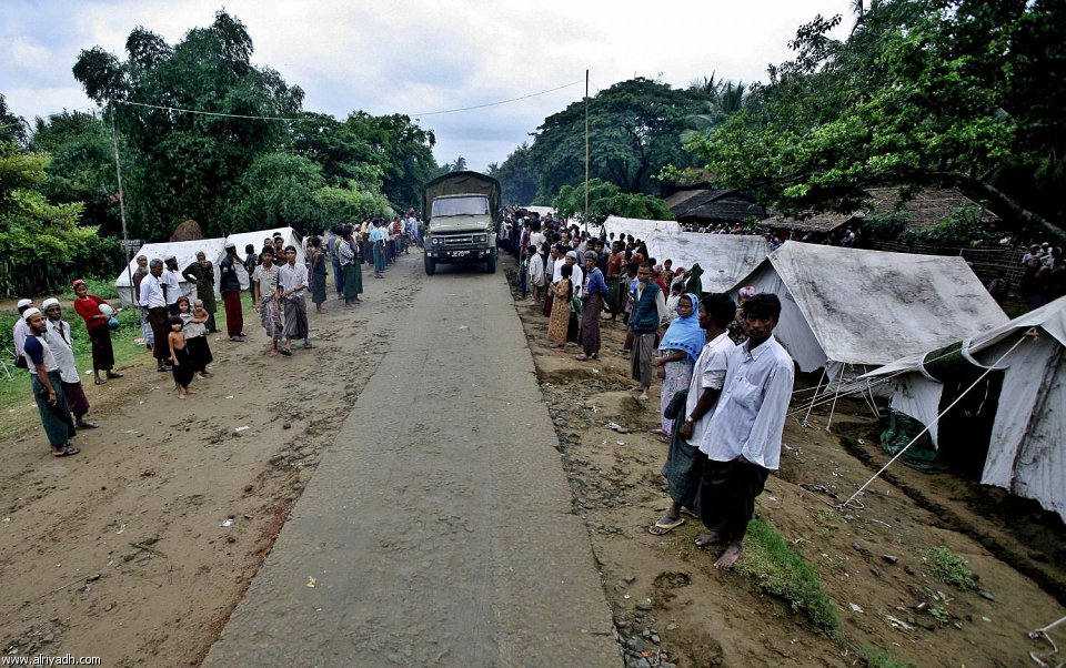 صور من المأساة الدامية لمسلمي روهنجيا أراكان بورما(مينمار) 2012م + فيديو (ممنوع دخول اصحاب القلوب الضعيفة) 581458181763