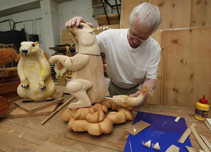 Sorprendentes esculturas con virutas de cedro Bobkov11