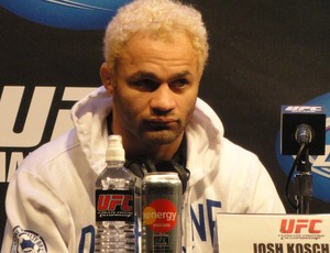 Separados no Nascimento - Página 2 Ufc_joshkoscheck_marcelorussio.jpg_10