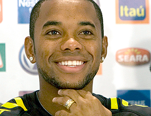  || صحيفة ريال مدريد 2010 - 2012 || - صفحة 3 Robinho_coletiva_efe_30